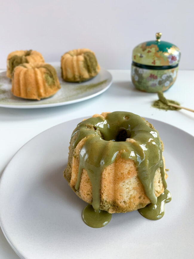 Matcha bundt Cake