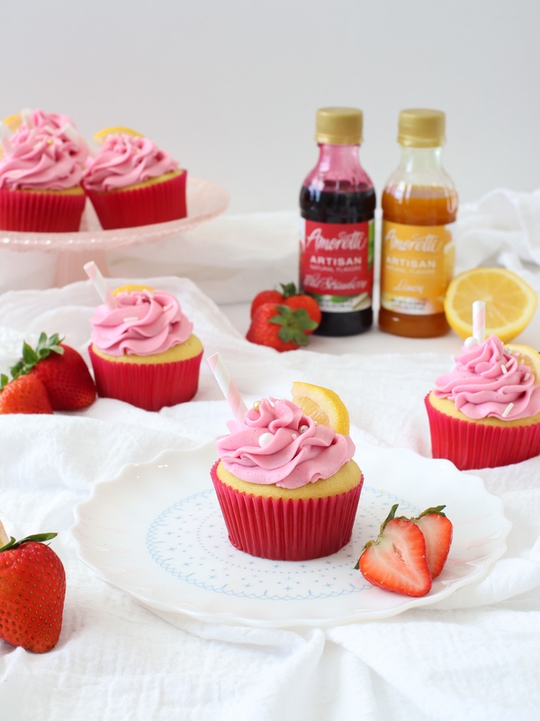 Strawberry Lemonade Cupcakes