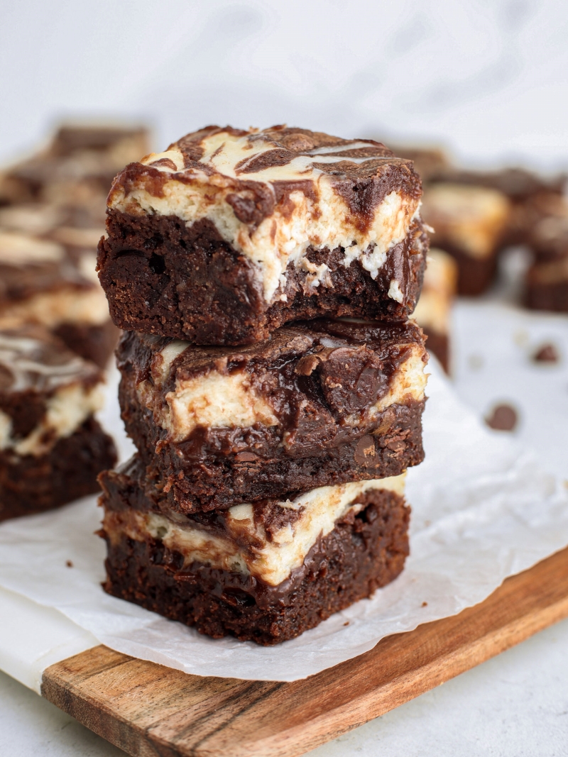 Fudgy Cheesecake Brownies » Seidy's Bakery