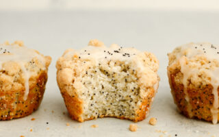 lemon poppyseed muffins