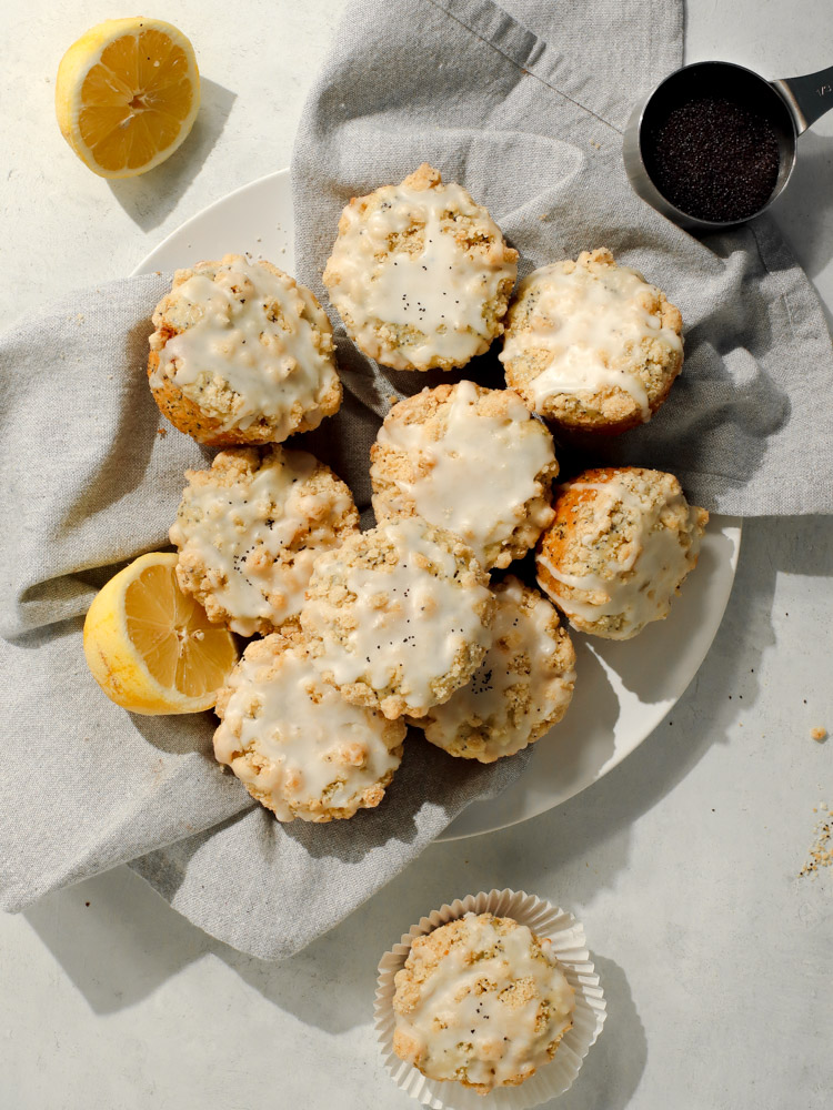 lemon poppyseed muffins