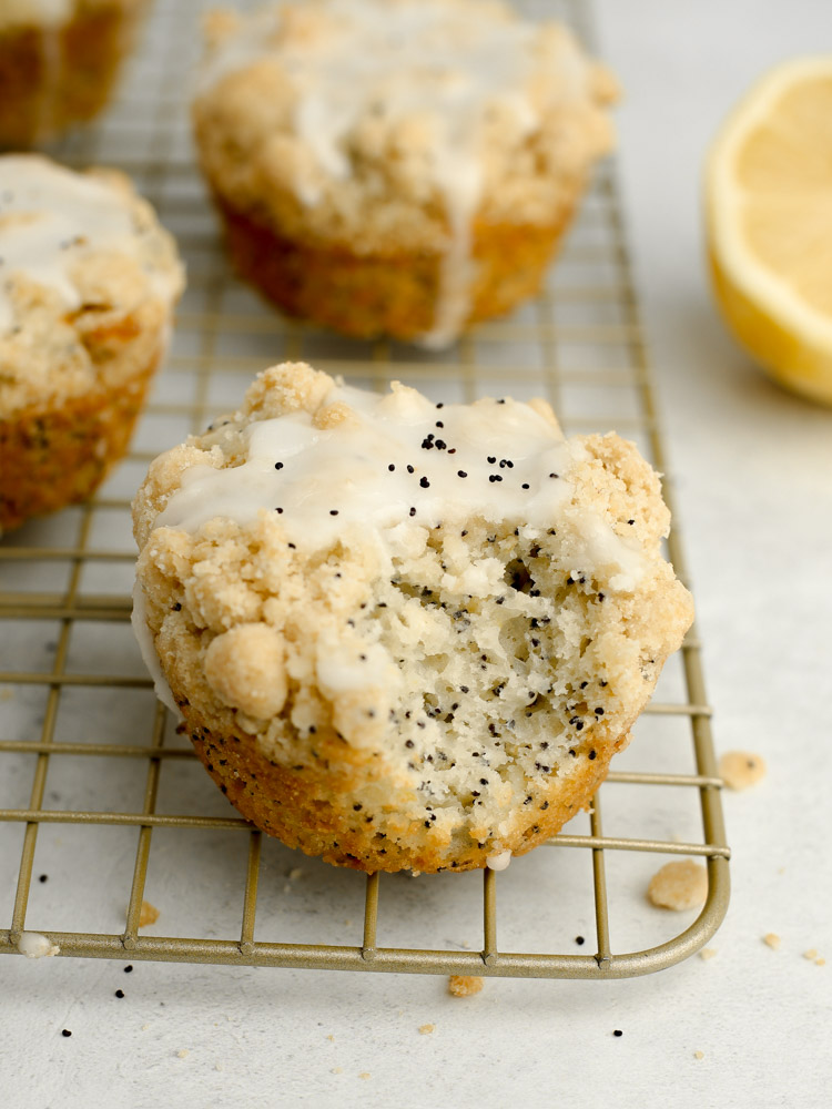 lemon poppyseed muffins