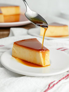 Quesillo – Venezuelan Flan » Seidy's Bakery