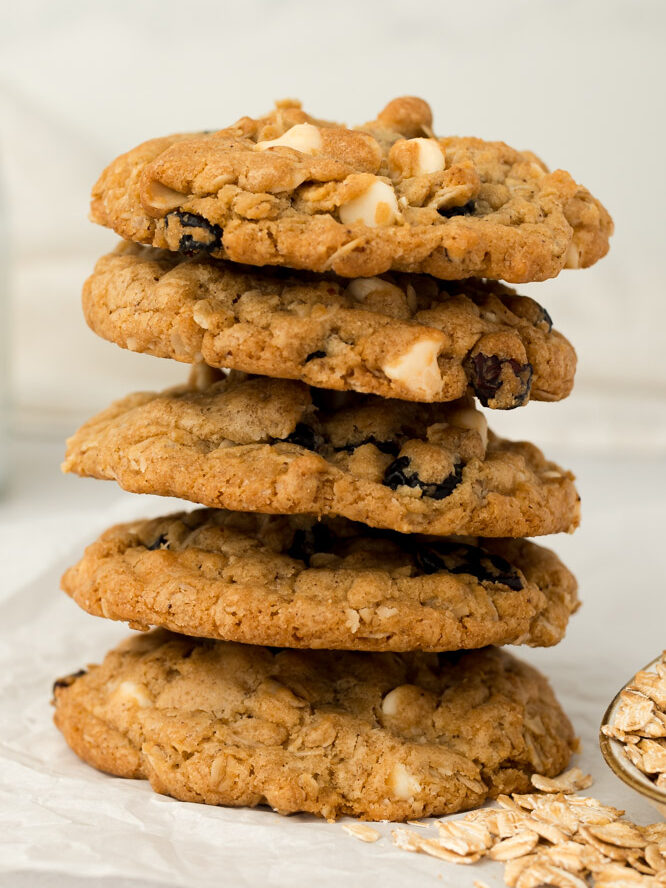 Brown Butter Oatmeal Cranberry White Chocolate Cookies » Seidy's Bakery
