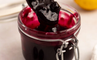 Easy blueberry sauce